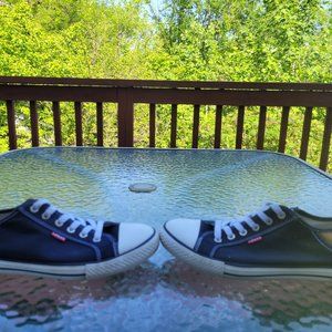 Women's Levi's Sneakers